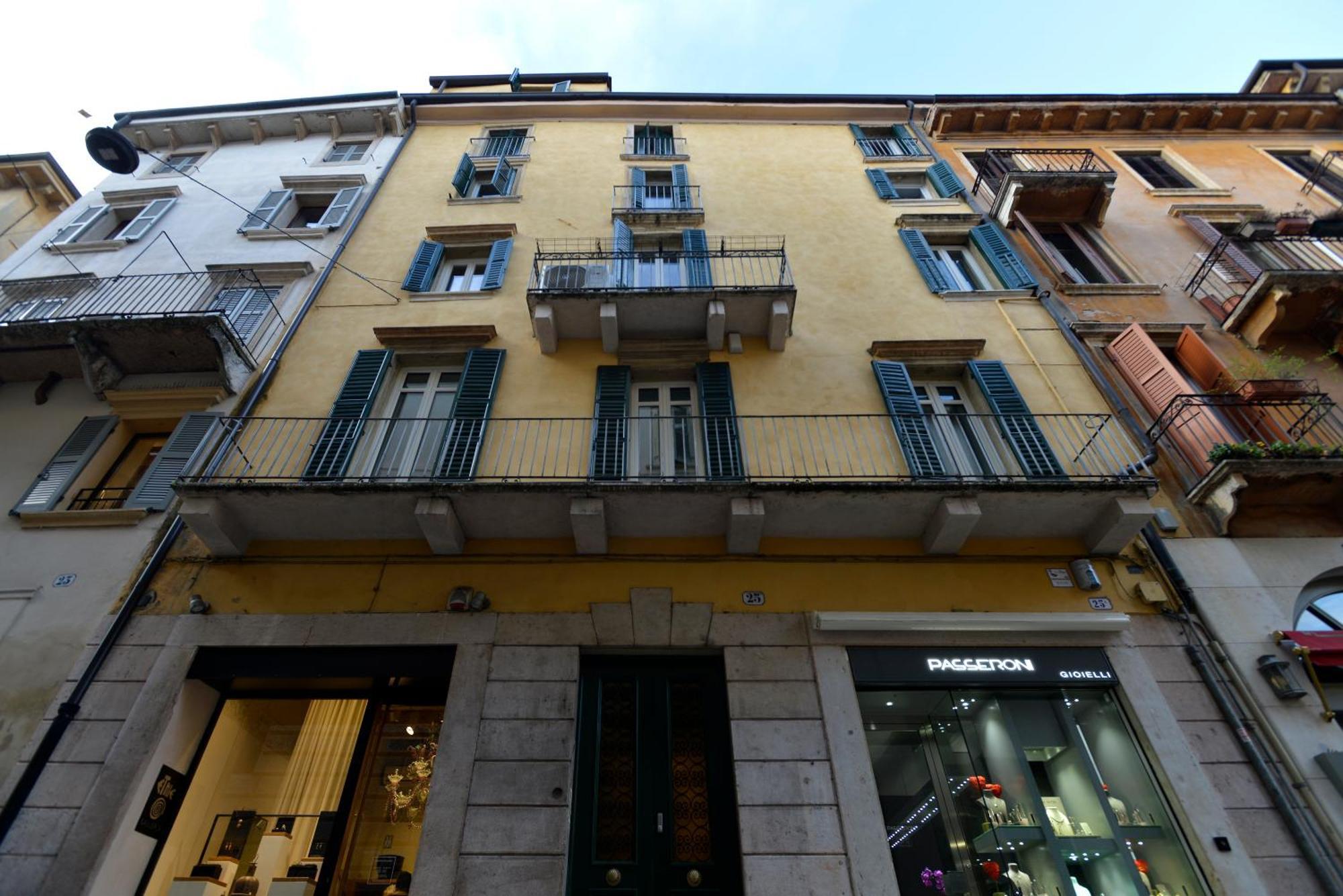 Giallo Dalia By Maison 73 Apartment Verona Exterior photo